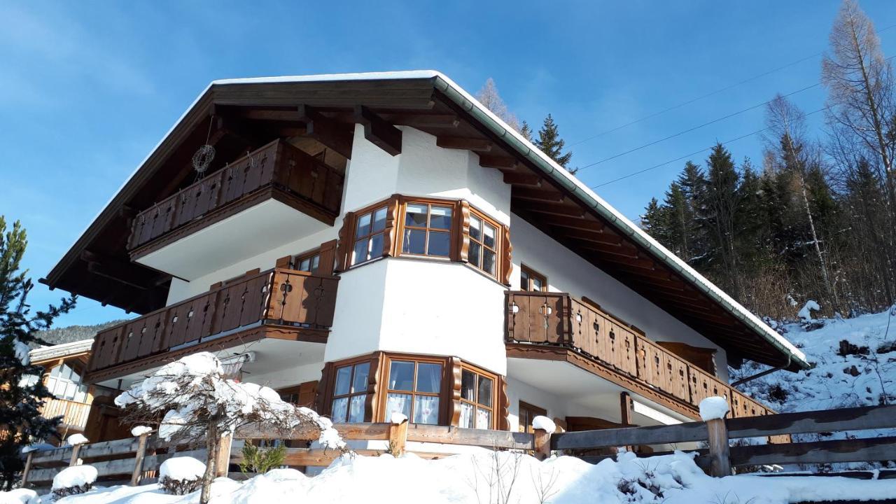 Ferienwohnungen Romeo-Julio-Mittenwald Exteriör bild