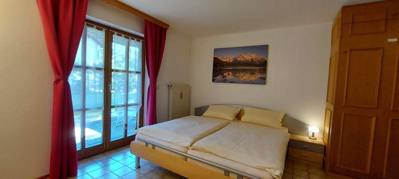 Ferienwohnungen Romeo-Julio-Mittenwald Exteriör bild