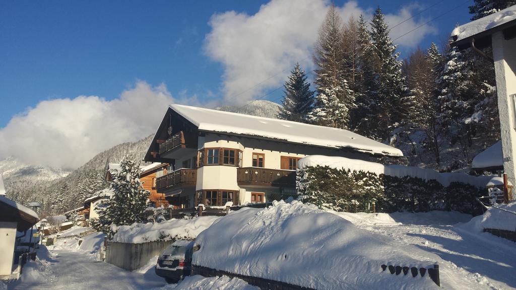 Ferienwohnungen Romeo-Julio-Mittenwald Exteriör bild
