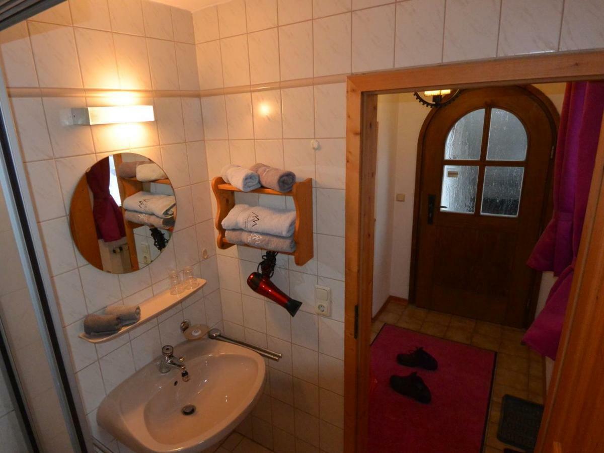 Ferienwohnungen Romeo-Julio-Mittenwald Exteriör bild