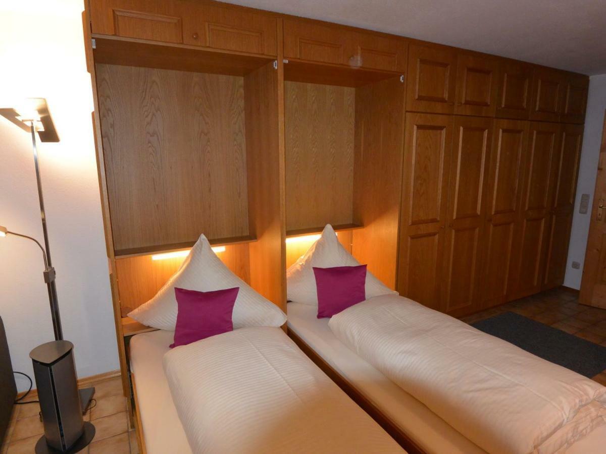 Ferienwohnungen Romeo-Julio-Mittenwald Exteriör bild